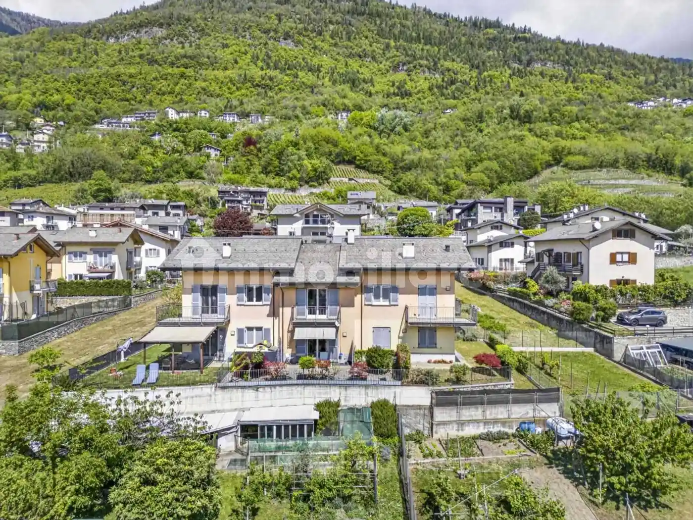 Villa in vendita a Tresivio