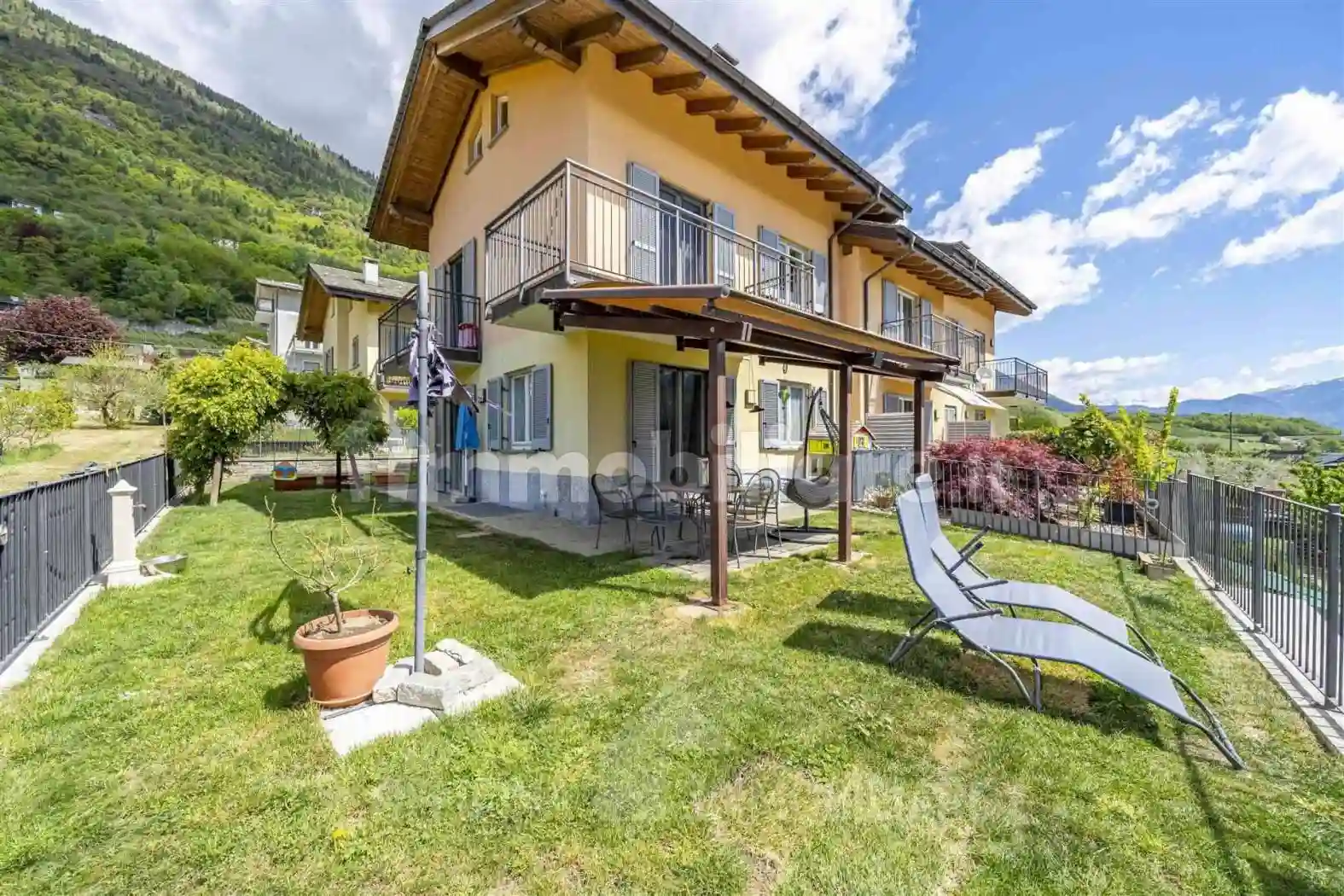 Villa - foto 2
