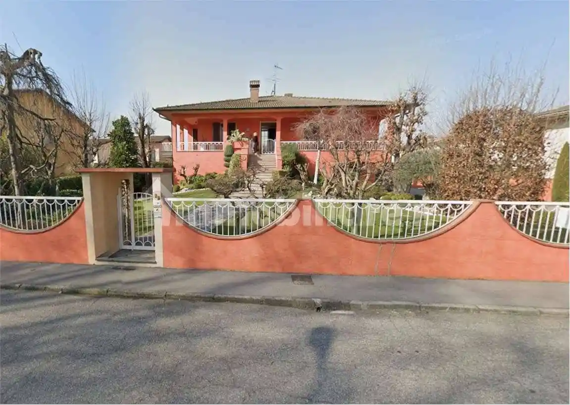 Villa in vendita a Malagnino