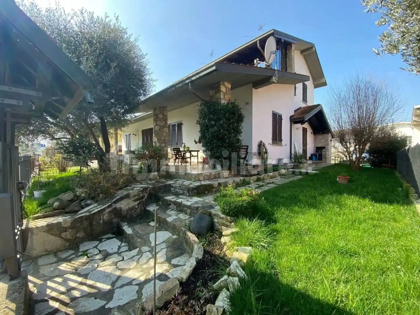 Villa in vendita a Rivanazzano Terme