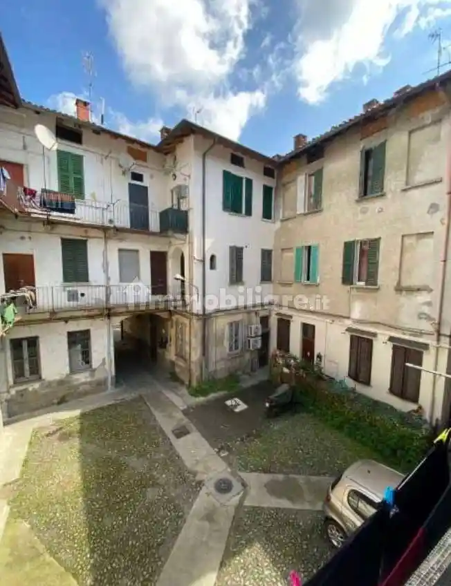 Appartamento in vendita a Vaprio d'Adda