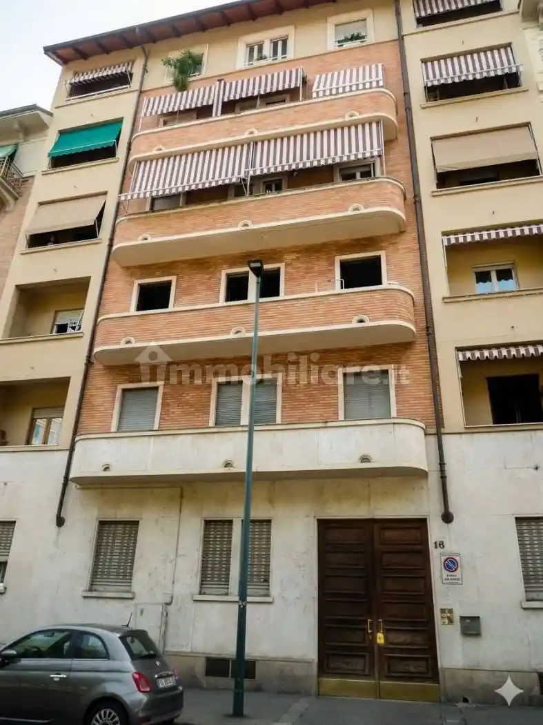 Appartamento in vendita a Torino