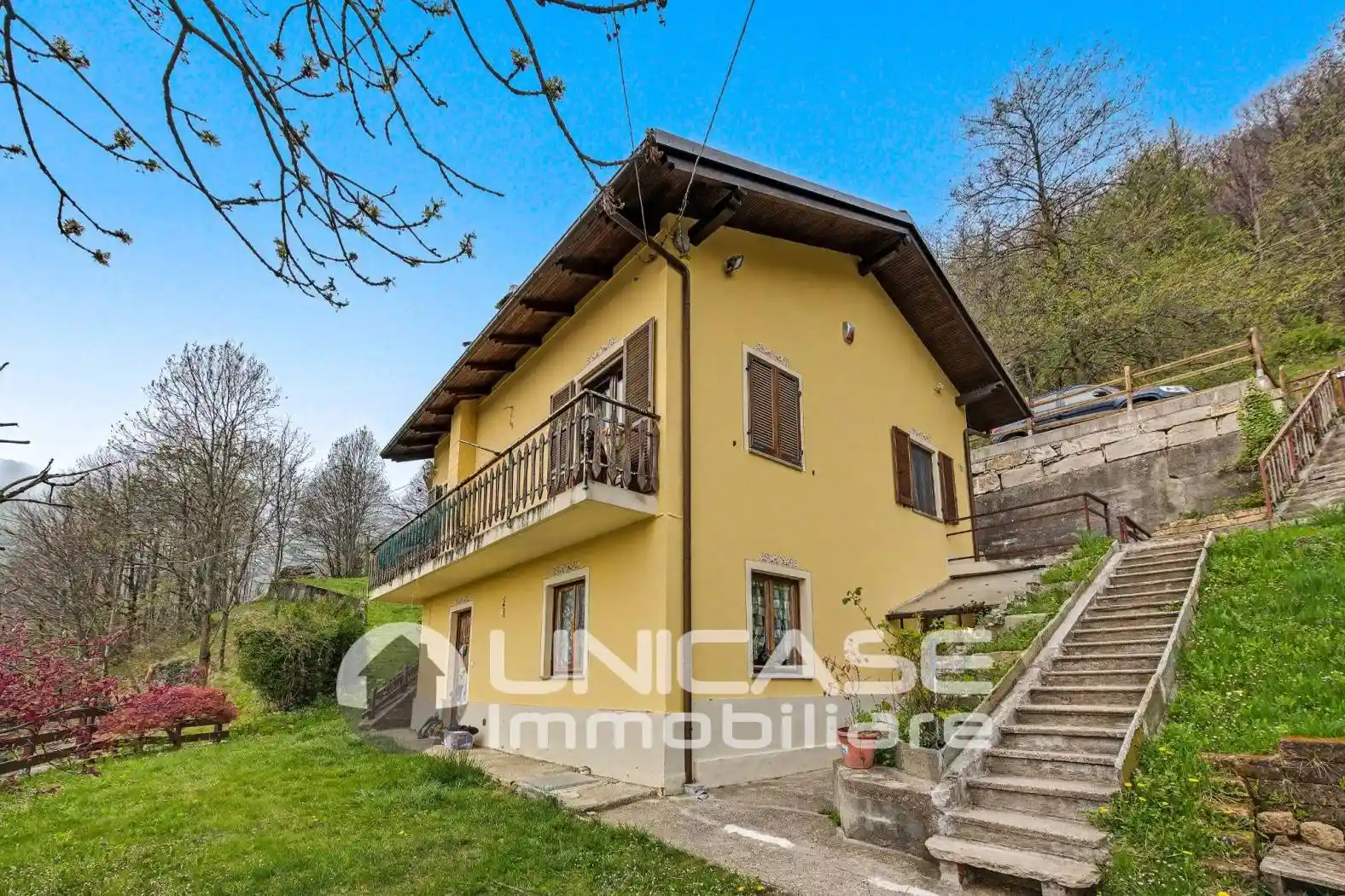 Villa in vendita a Rorà