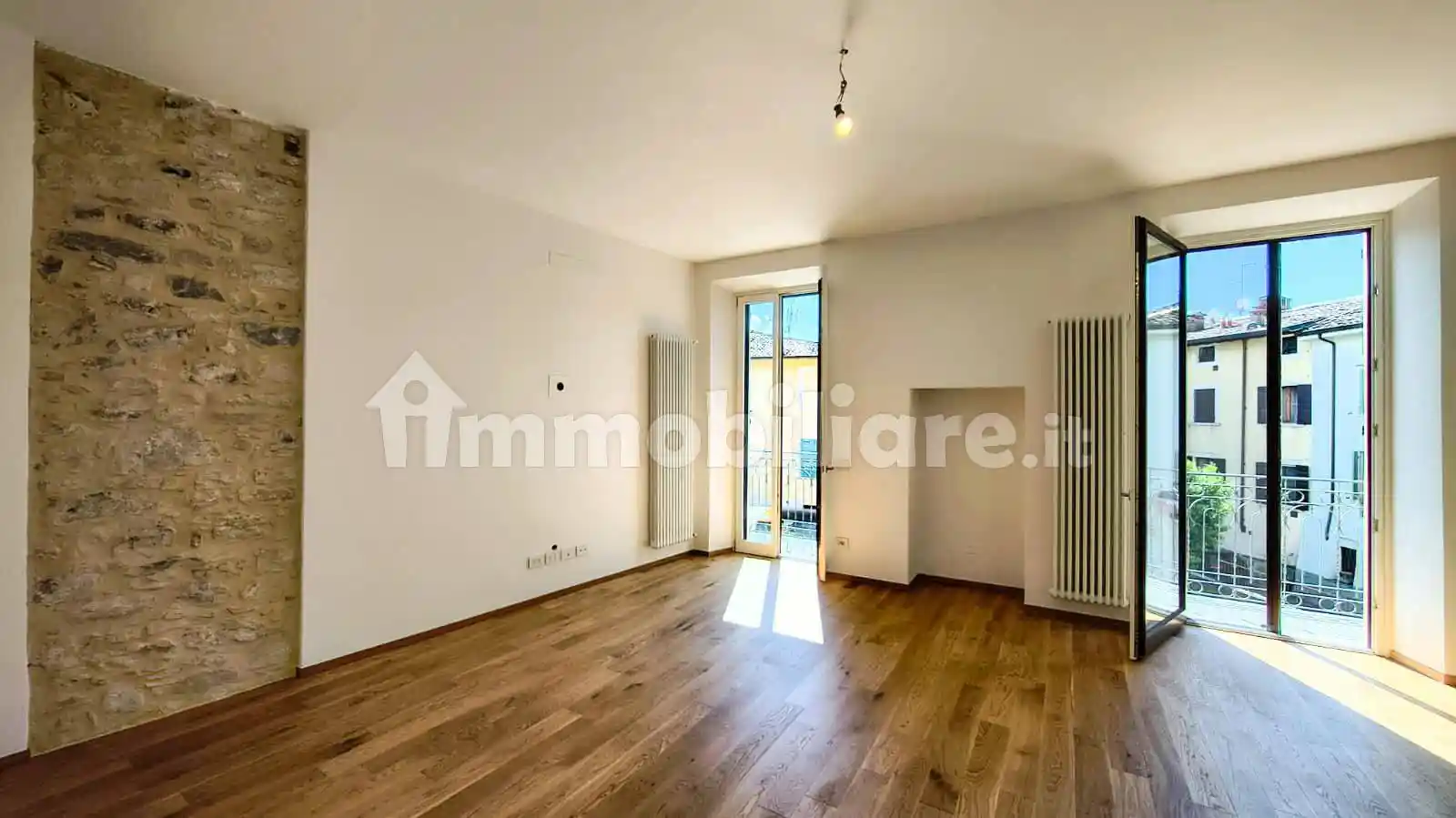 Appartamento in vendita a Gargnano