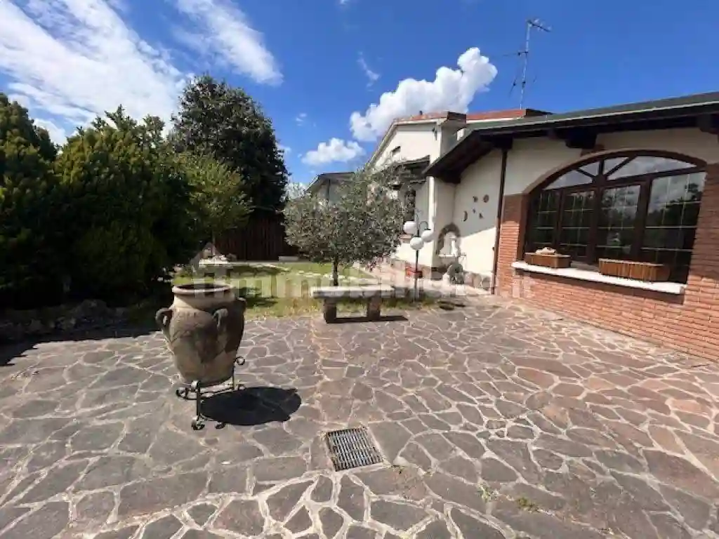 Villa - foto 5