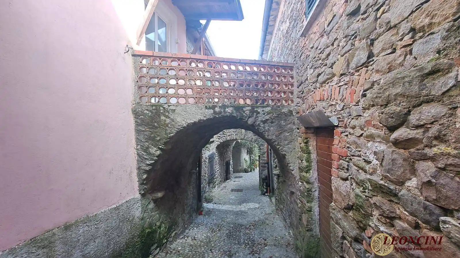 Rustico - Casale in vendita a Tresana