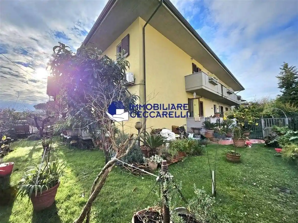 Villa in vendita a Massa