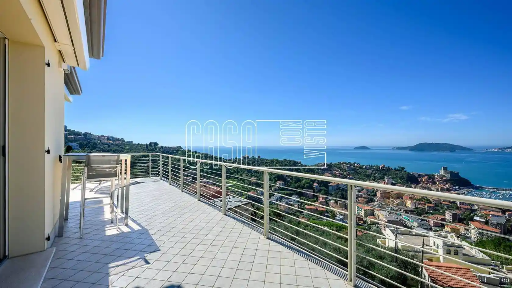 Appartamento in vendita a Lerici