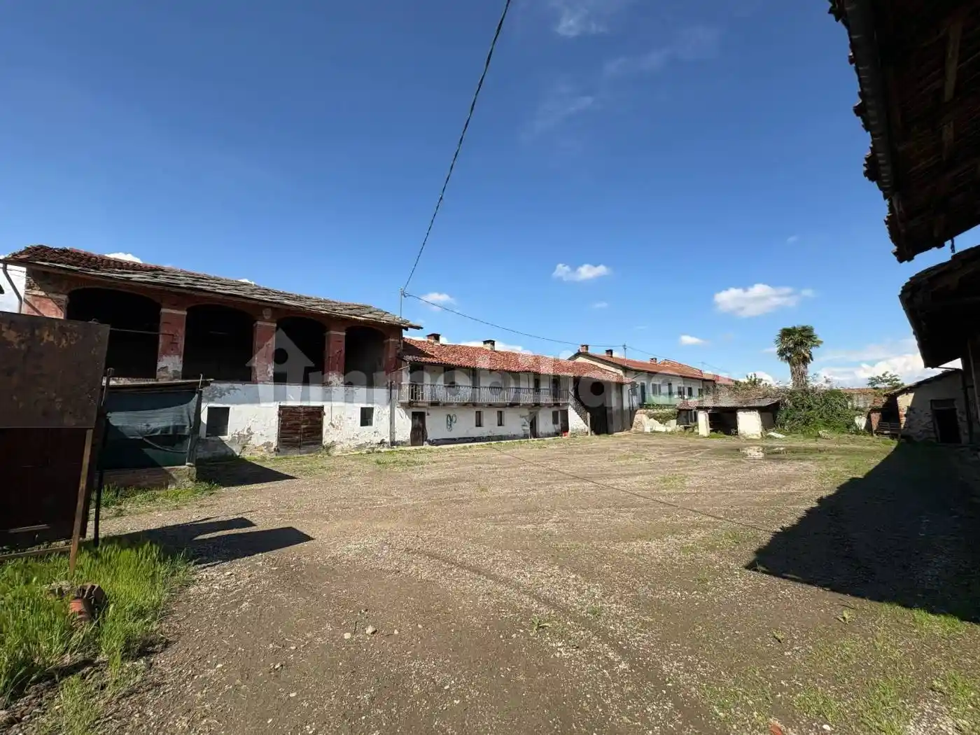 Rustico - Casale in vendita a Pinerolo