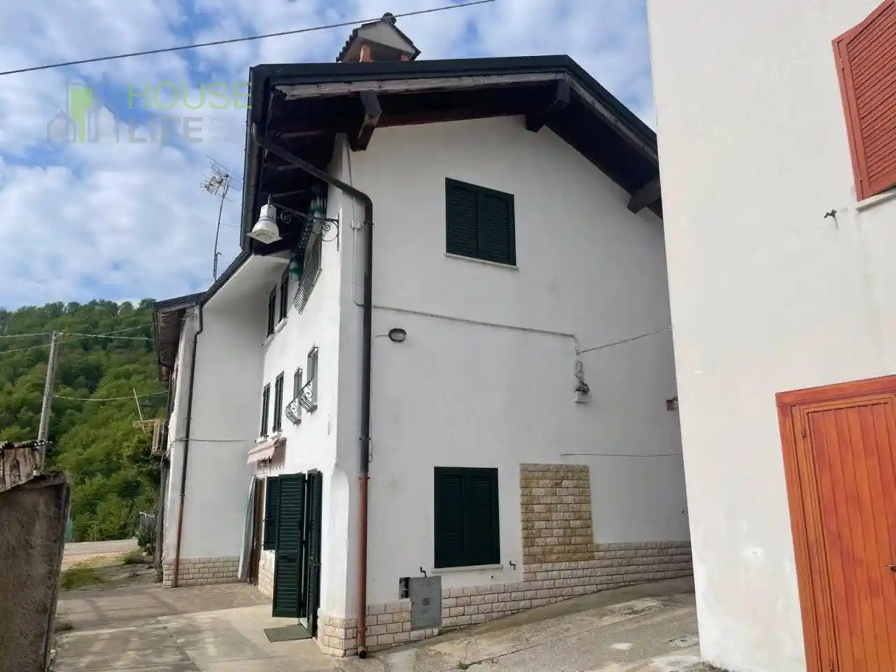 Casa indipendente in vendita a Valli del Pasubio
