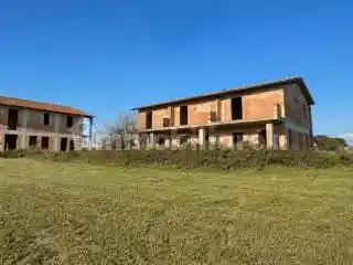 Villa in vendita a Santa Maria a Monte