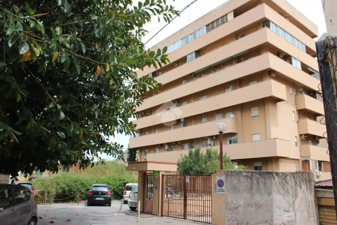 Appartamento in vendita a Palermo