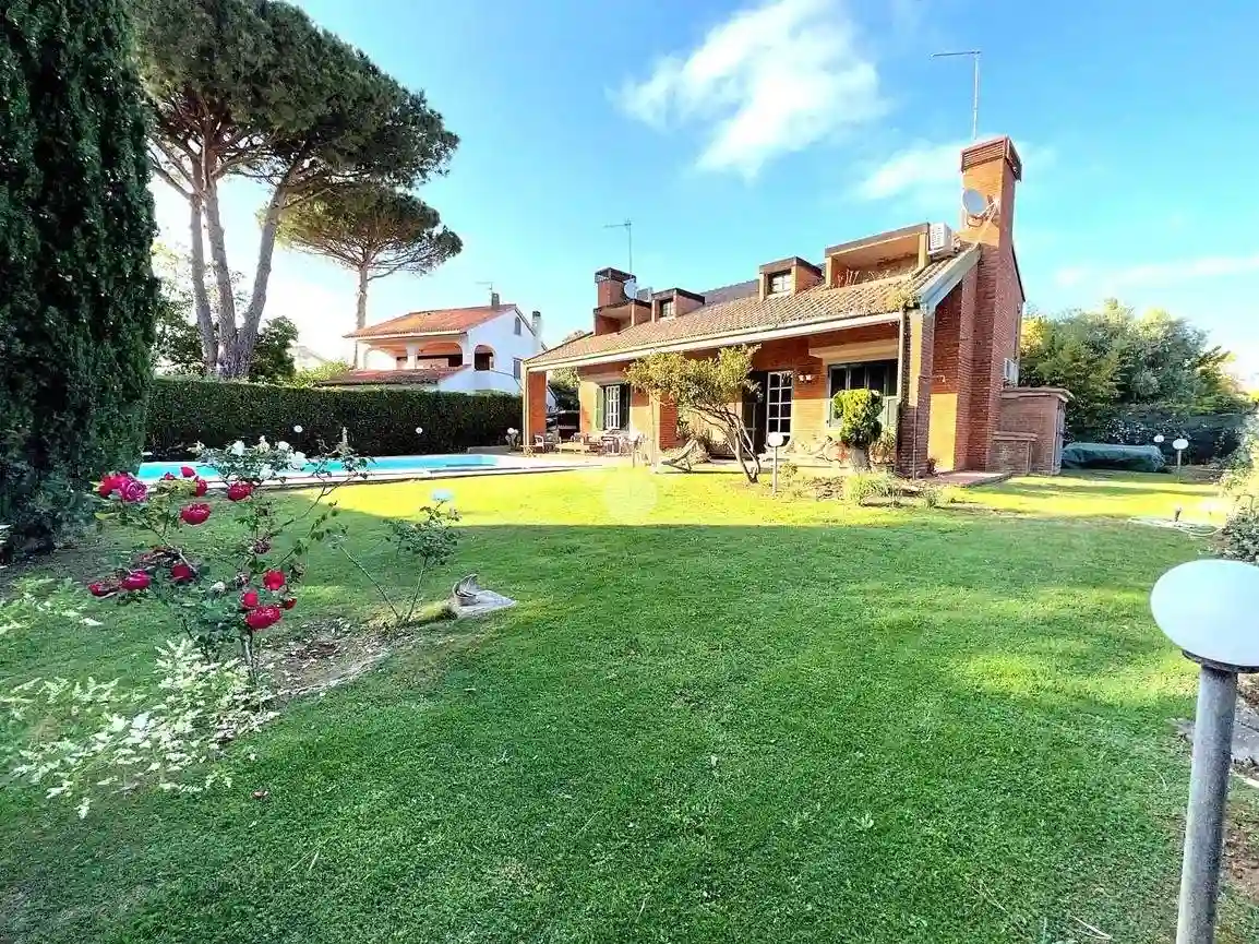 Villa - foto 3