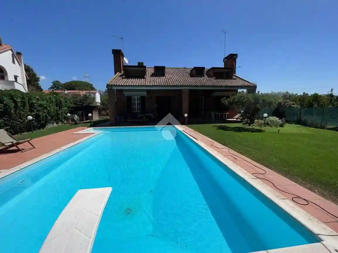 Villa - foto 4