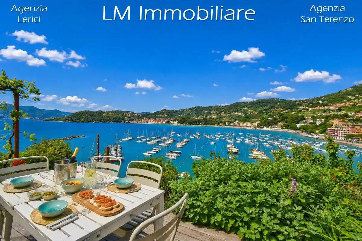 Appartamento in vendita a Lerici