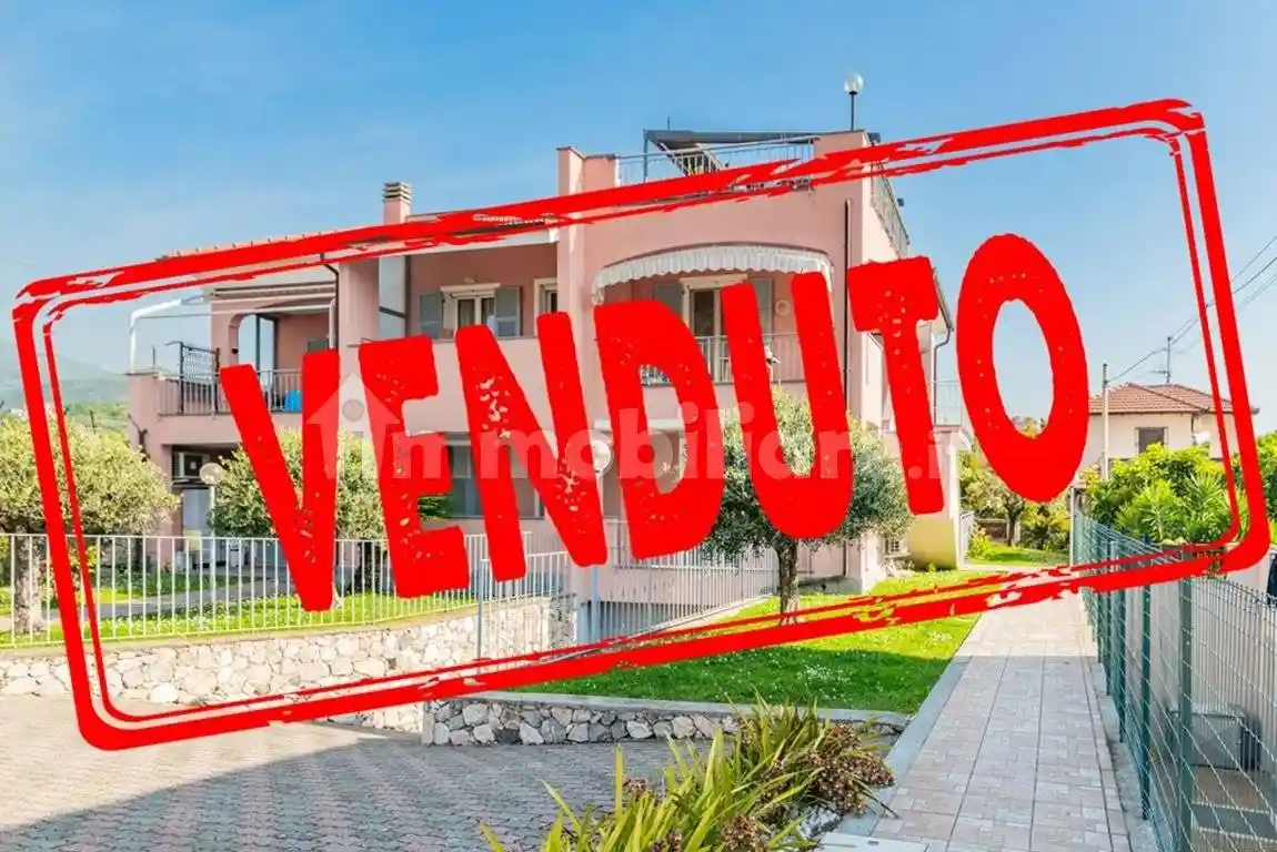 Appartamento in vendita a Loano