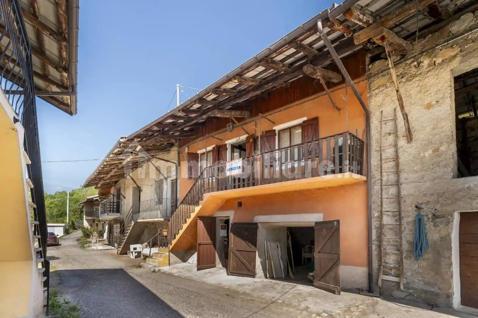 Casa indipendente in vendita a Demonte