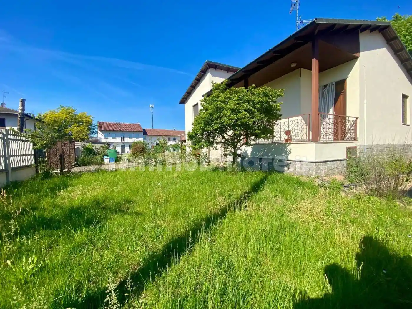 Villa in vendita a Robbio