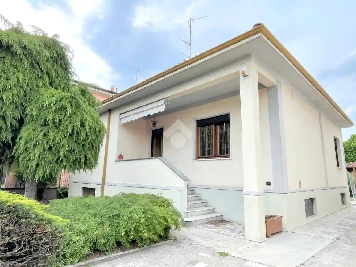 Villa in vendita a Cornaredo