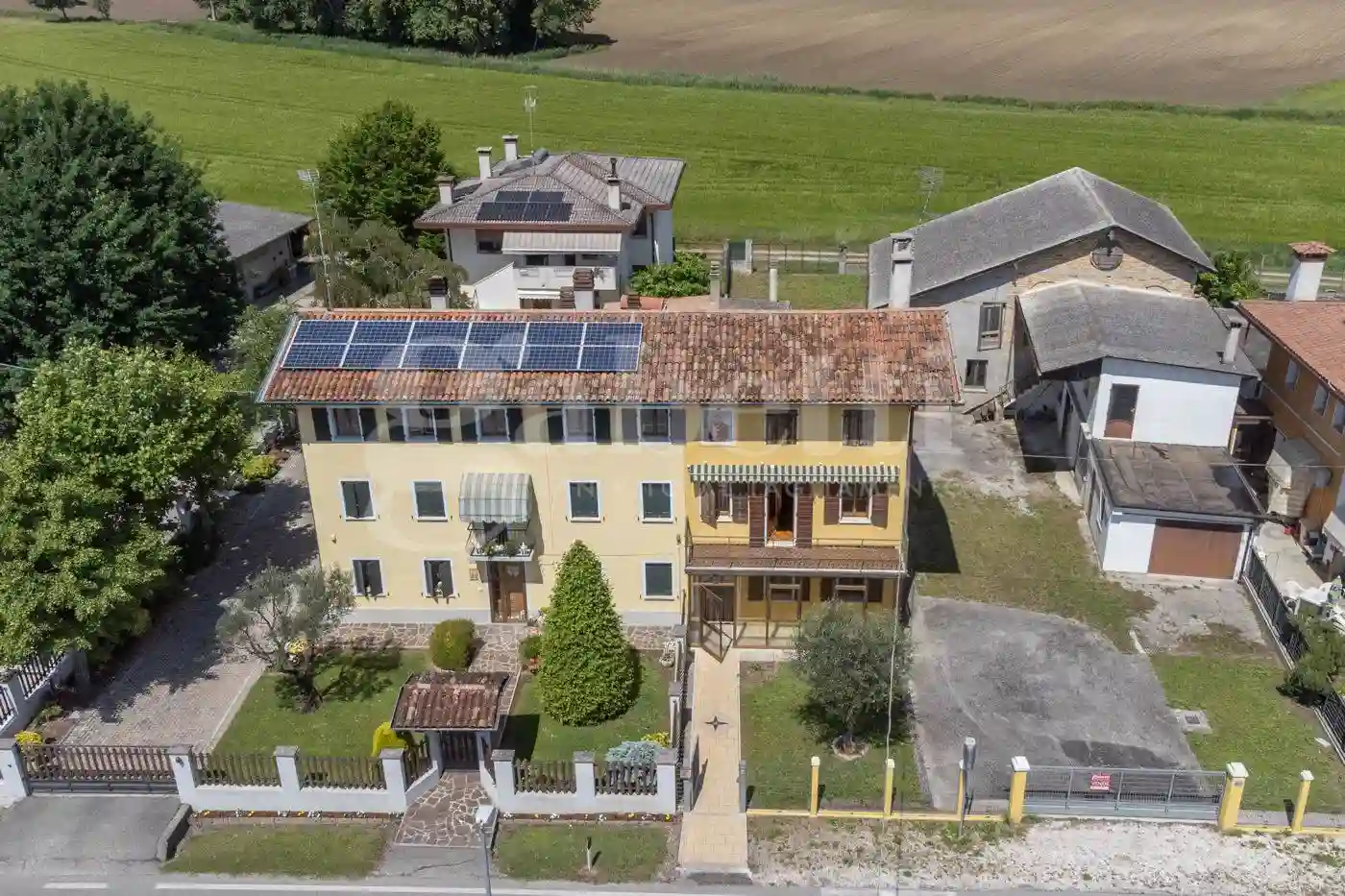 Villa - foto 2