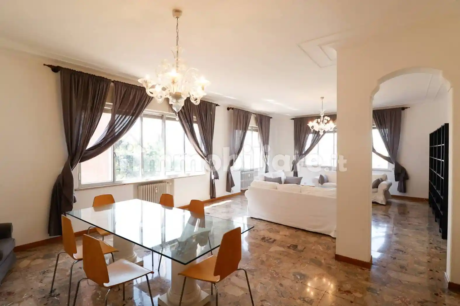 Appartamento in vendita a Parma