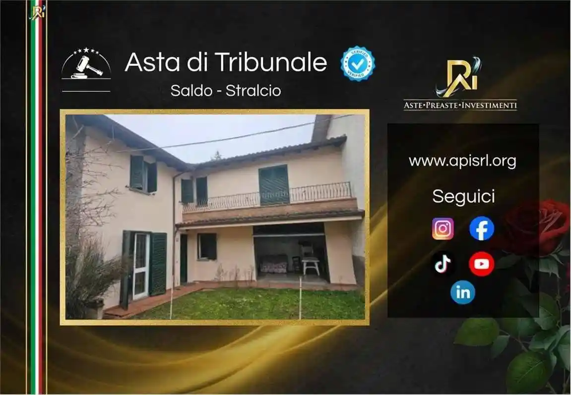 Casa indipendente in vendita a Castelnovo Ne' Monti