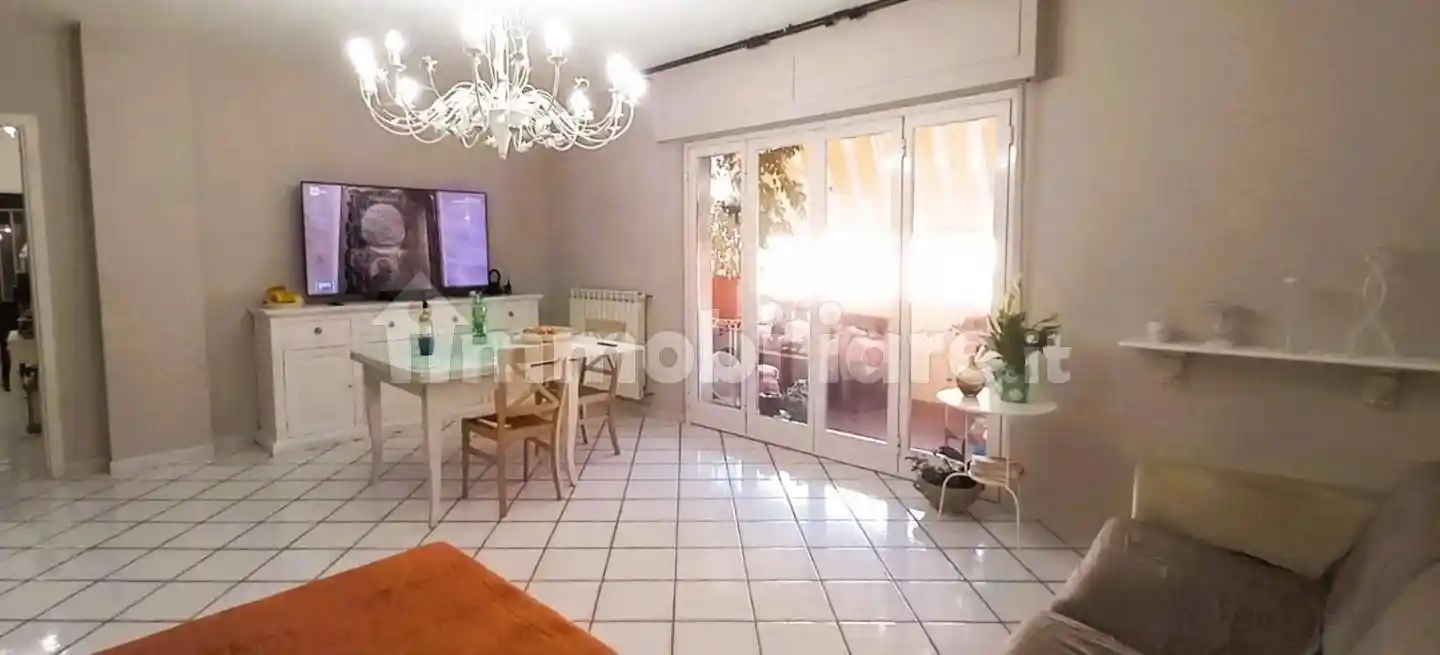 Appartamento in vendita a Carrara