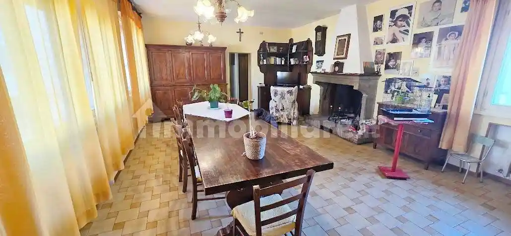 Villa in vendita a Maranello
