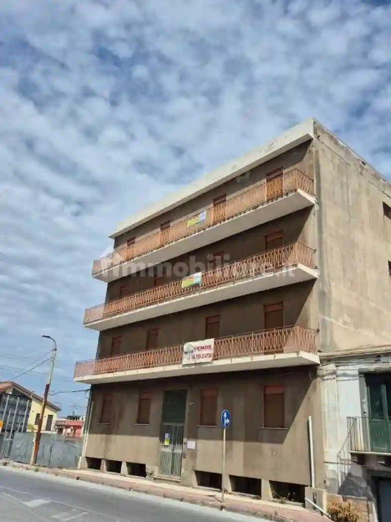 Palazzo - Edificio - foto 2