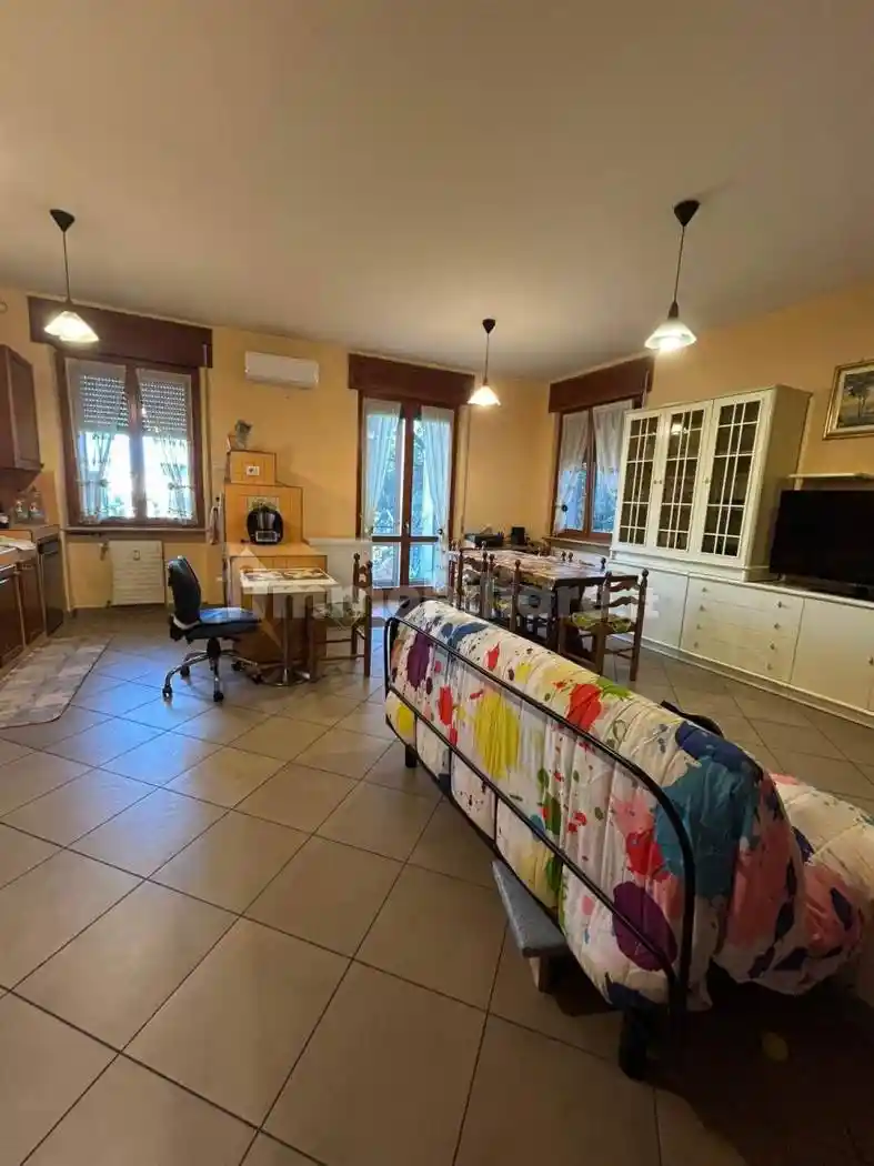 Appartamento in vendita a Piacenza