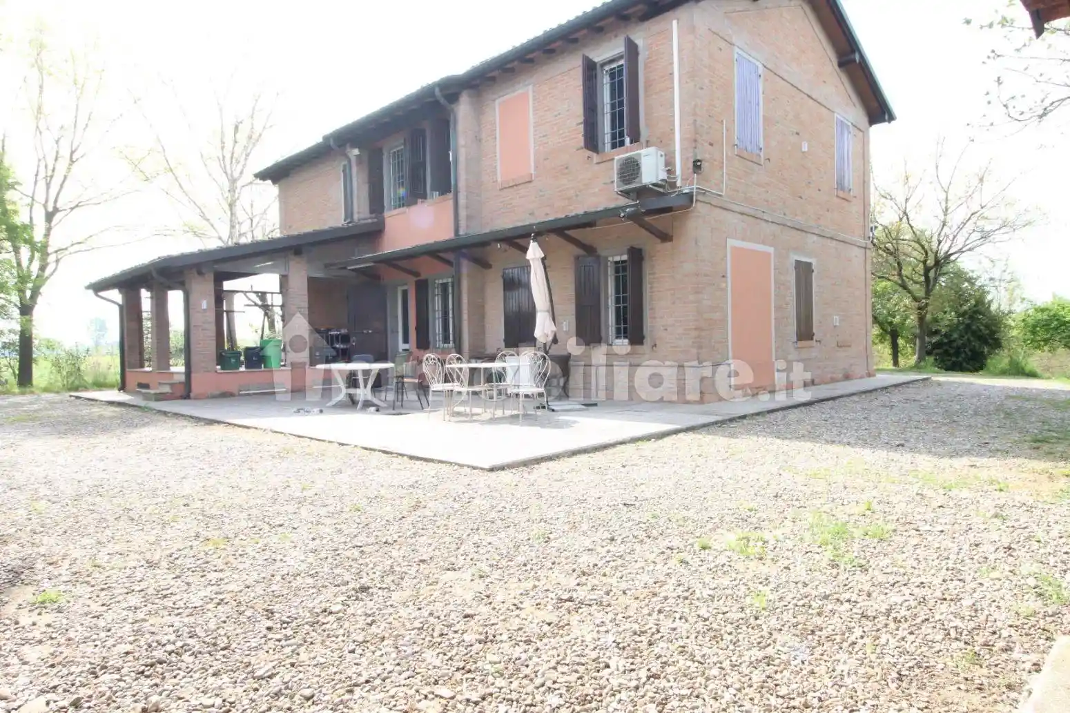 Villa in vendita a Modena