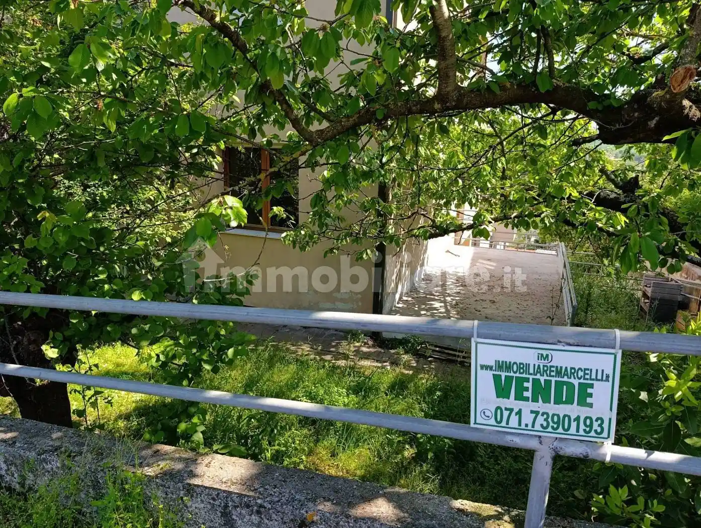 Appartamento in vendita a Trecastelli