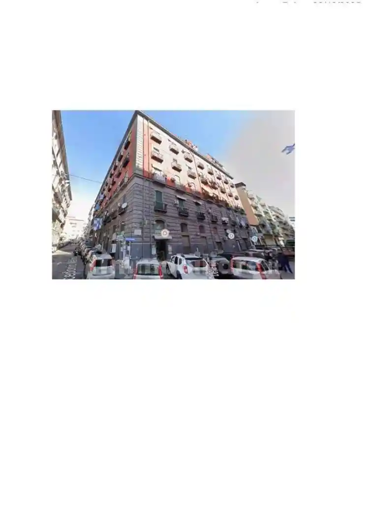 Appartamento in vendita a Napoli