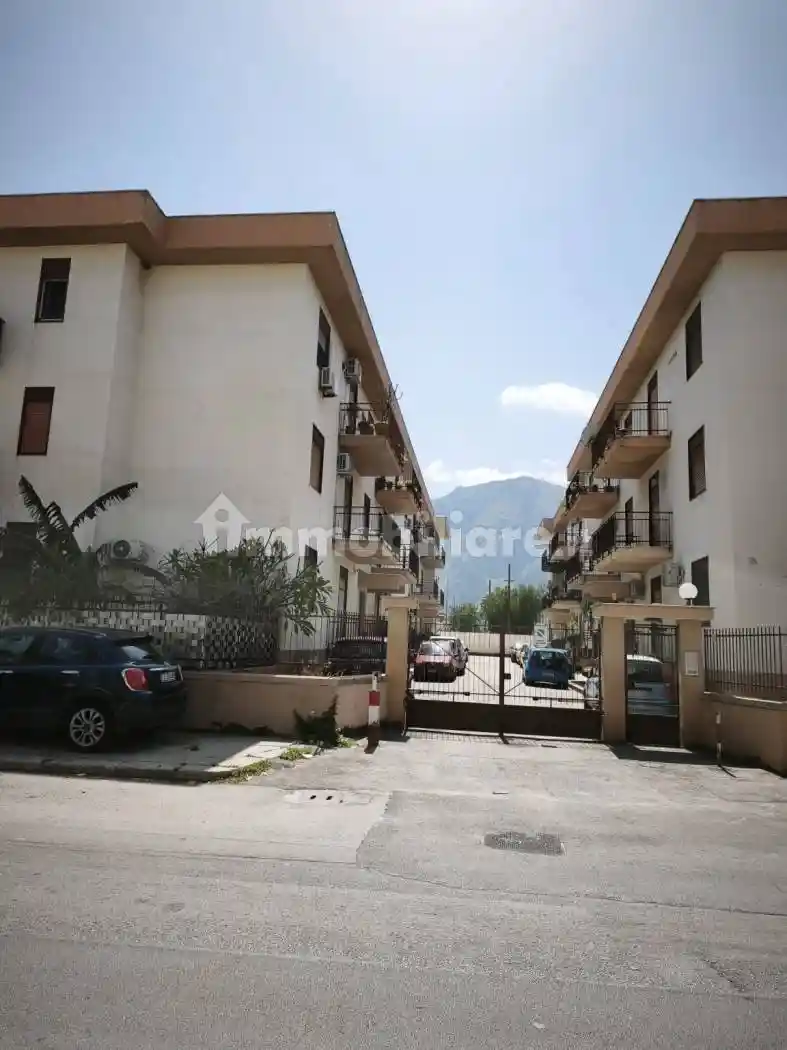 Appartamento in vendita a Palermo