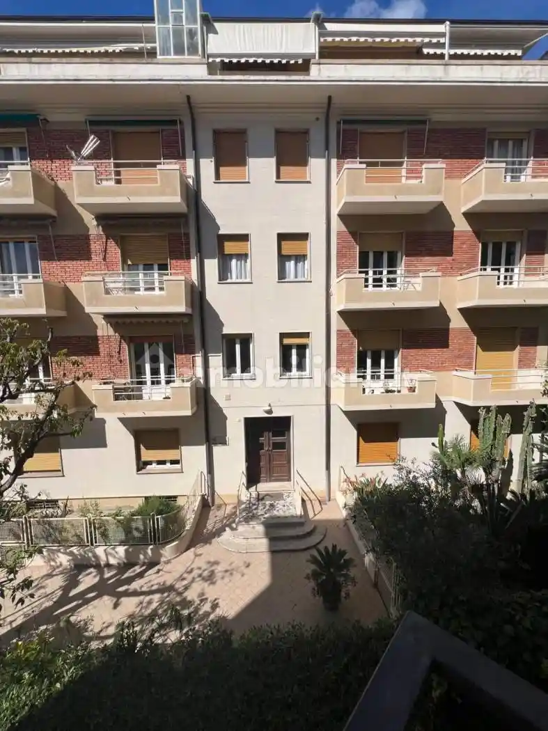 Appartamento in vendita a Bordighera
