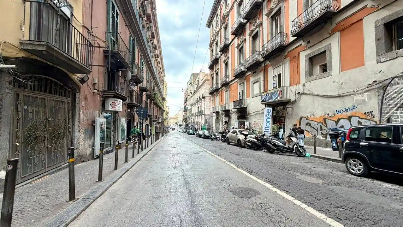 Appartamento in affitto a Napoli