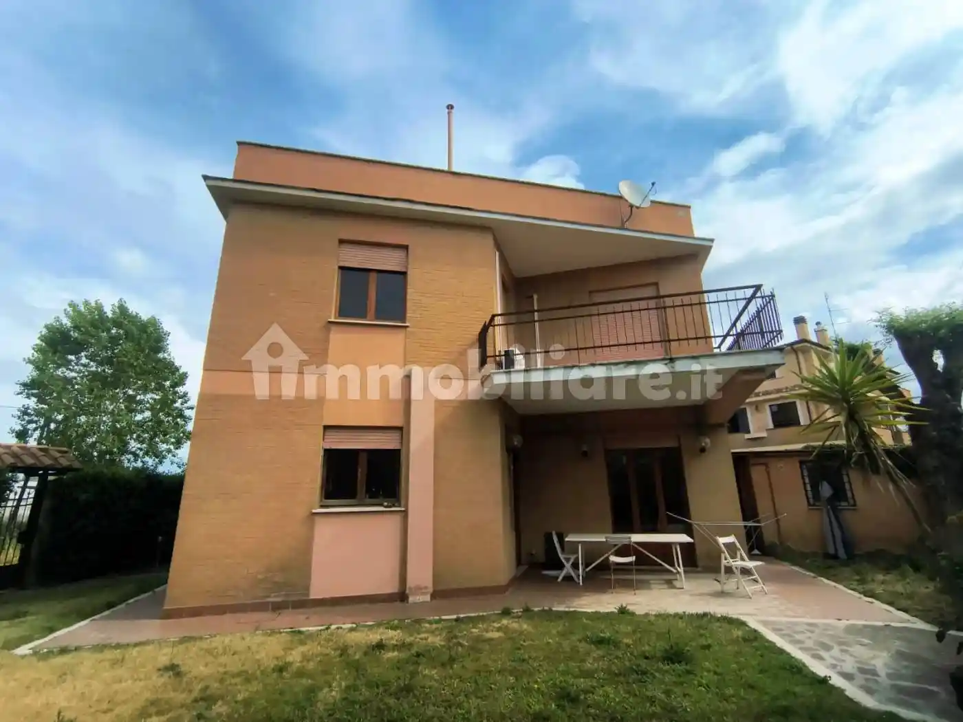 Villa in vendita a Ladispoli