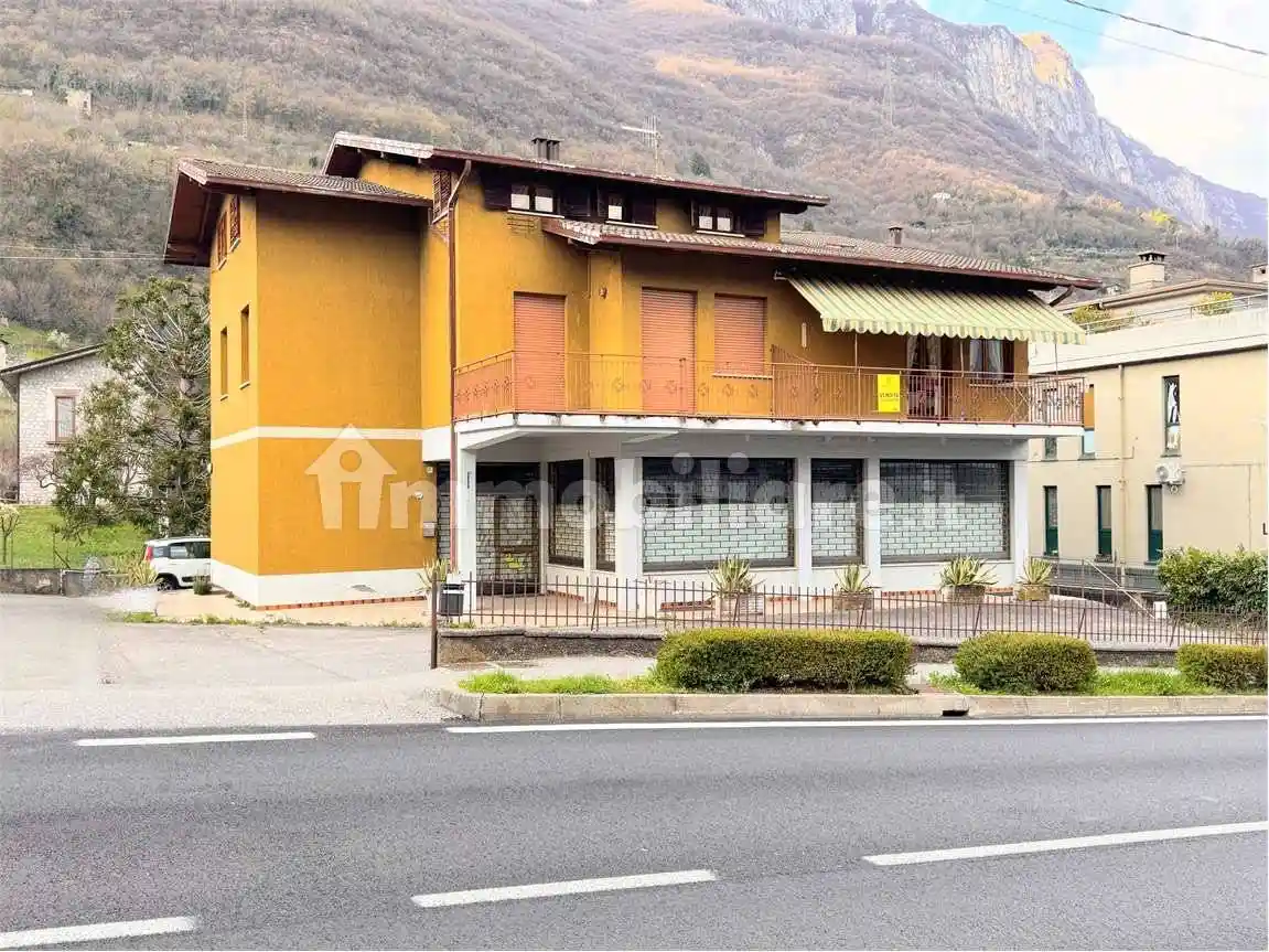 Villa in vendita a Darfo Boario Terme