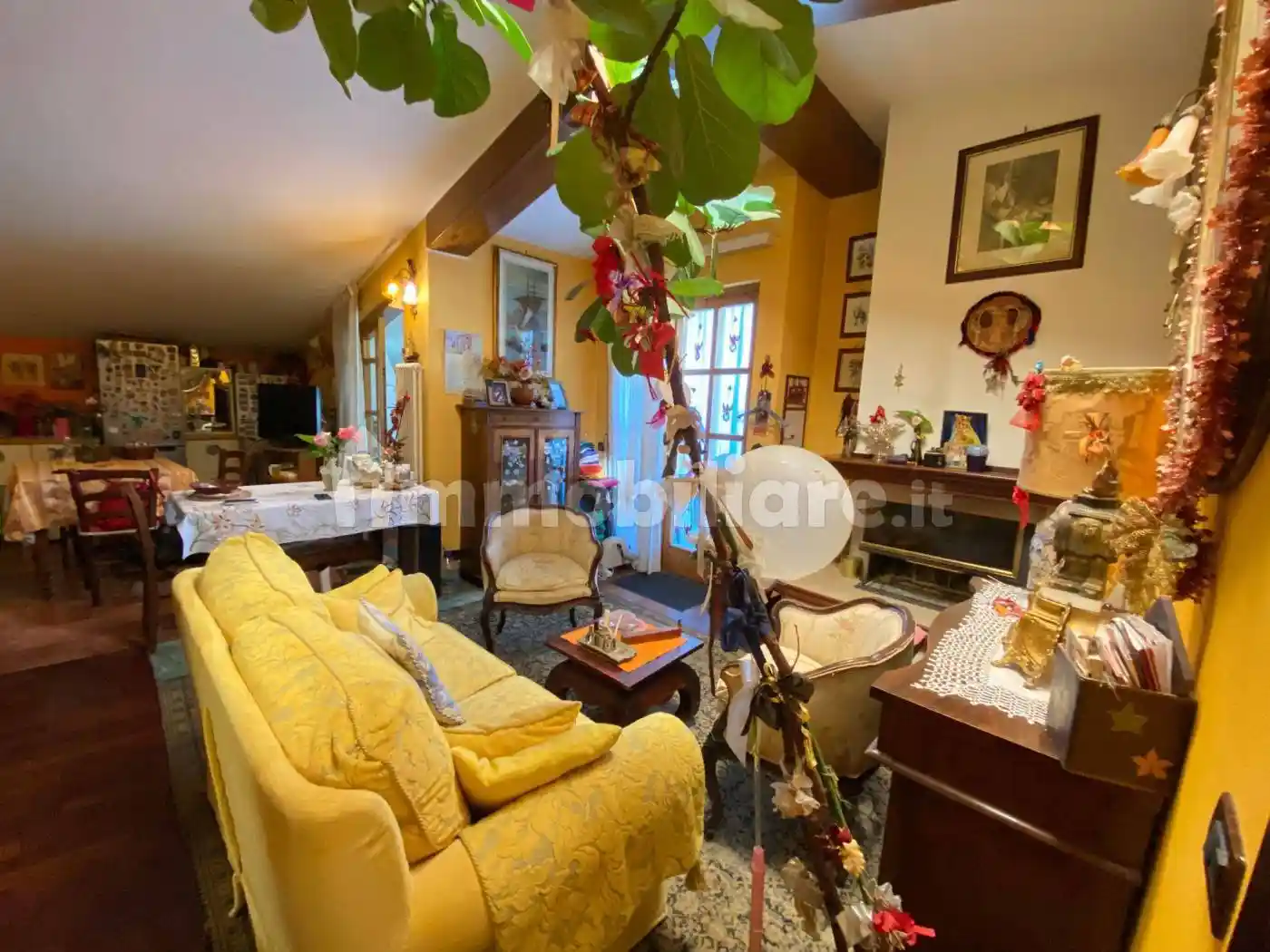 Villa in vendita a Montecatini-Terme