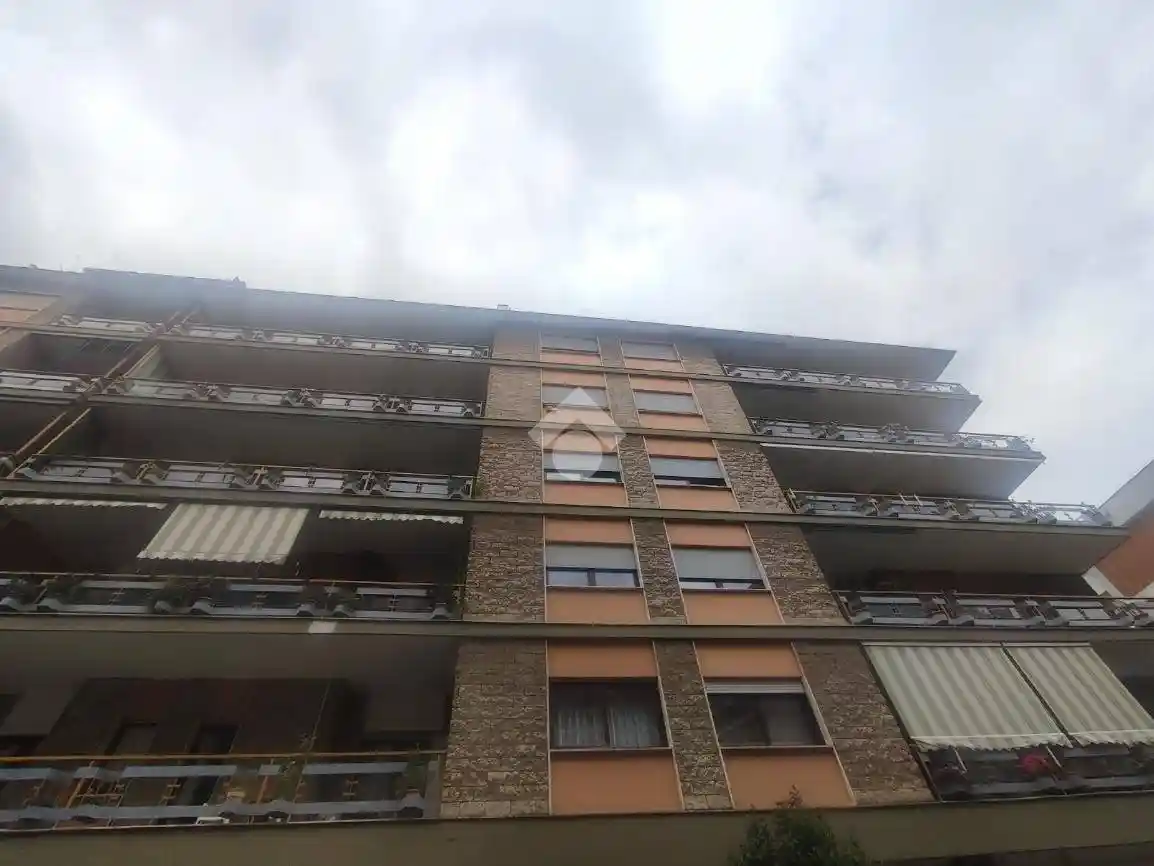 Appartamento in affitto a Napoli