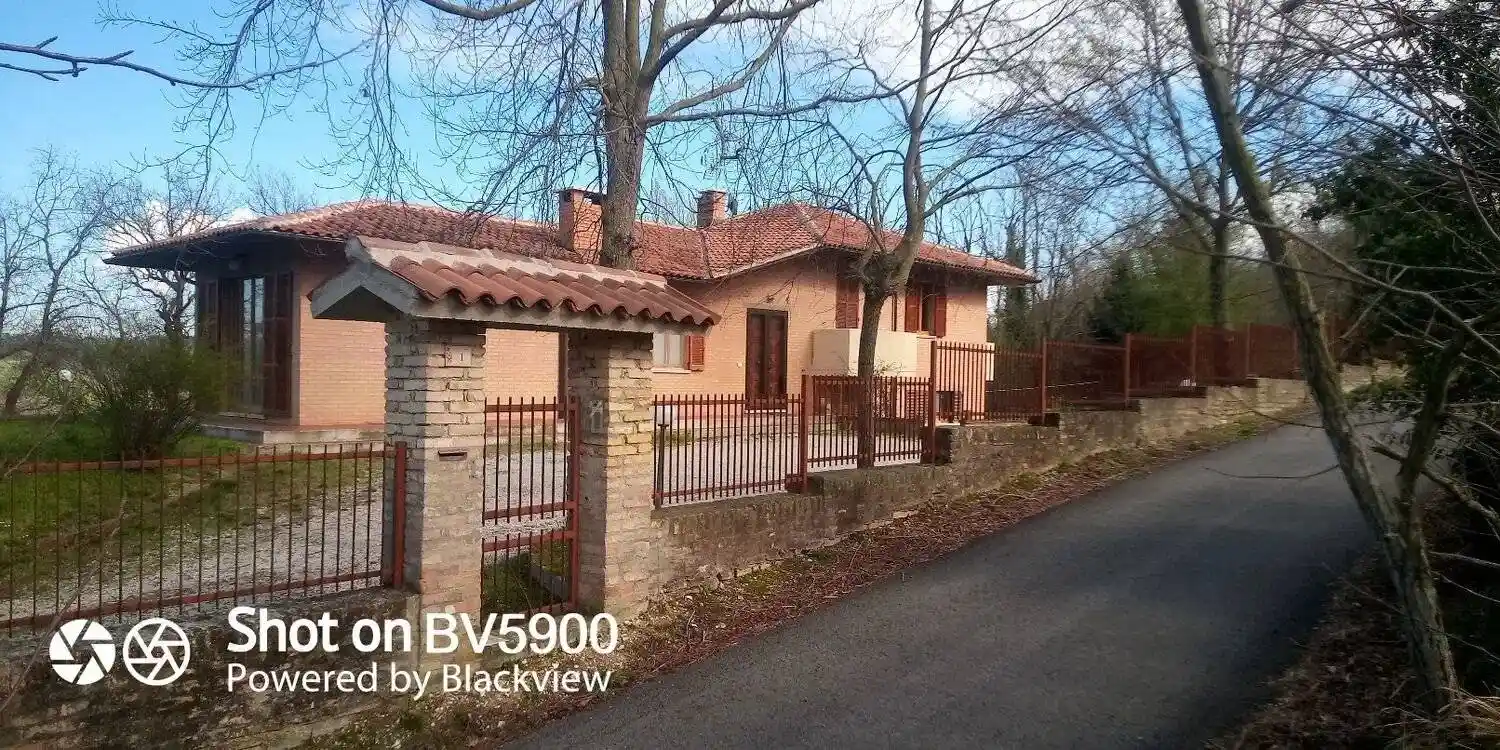Villa in vendita a Urbino