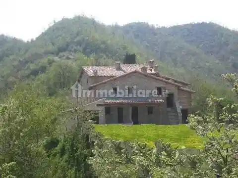 Rustico - Casale in vendita a Mercatello sul Metauro