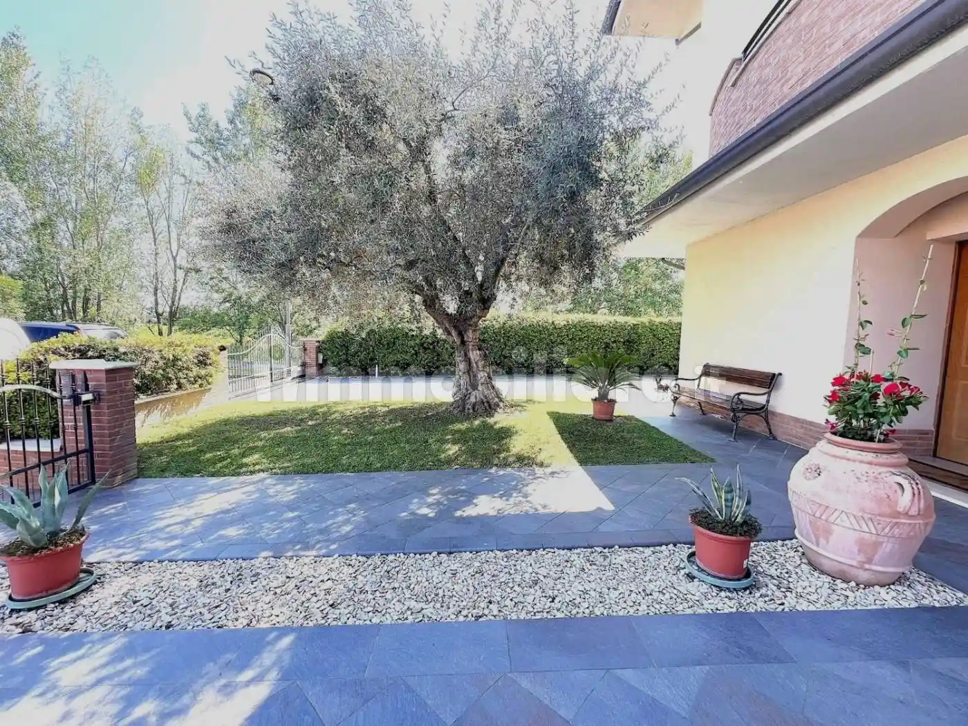 Villa in vendita a Massa Lombarda