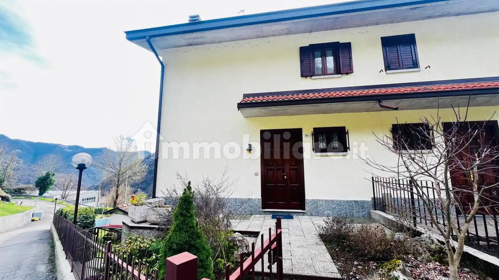 Villa in vendita a Zogno