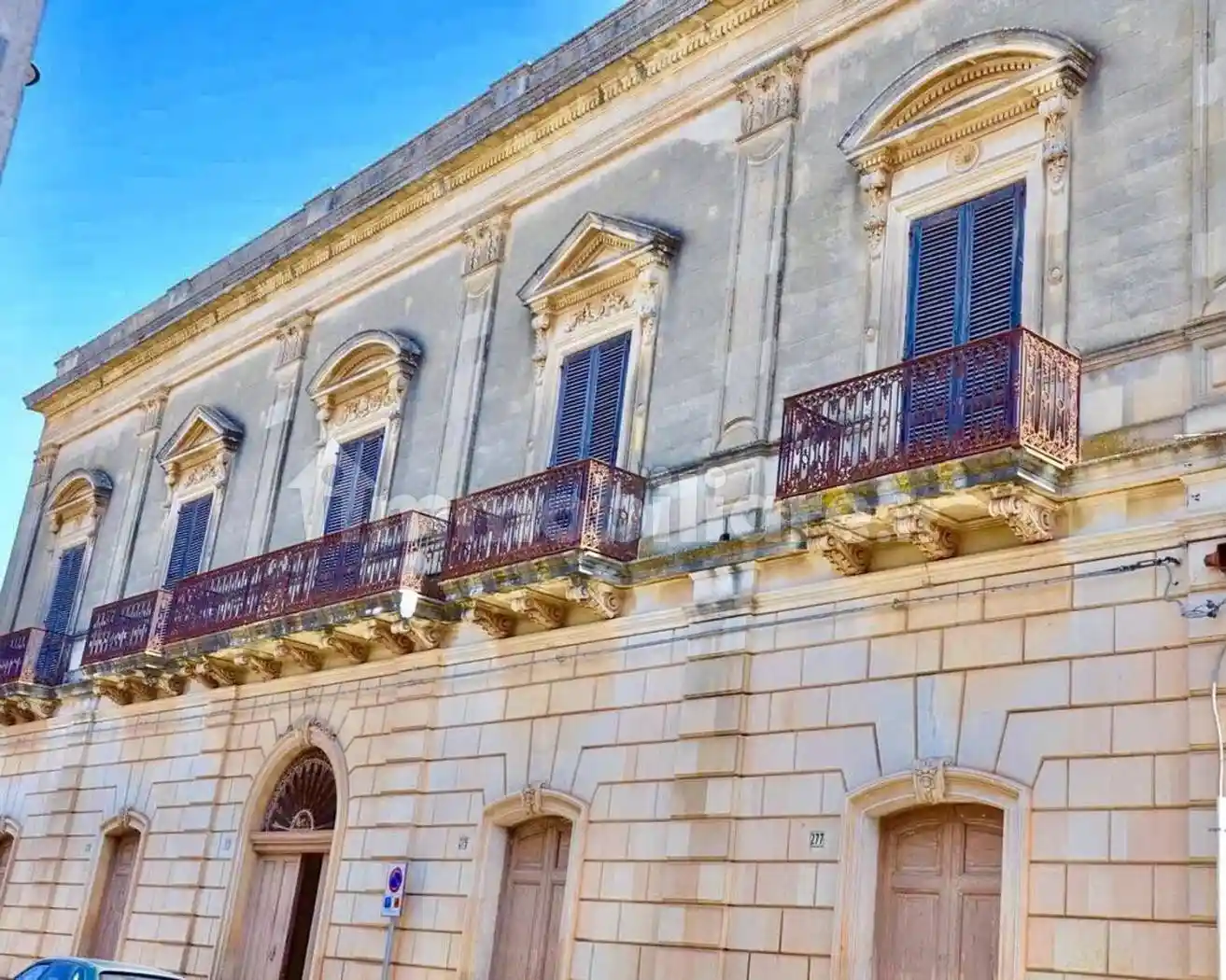 Palazzo - Edificio in vendita a Presicce-Acquarica