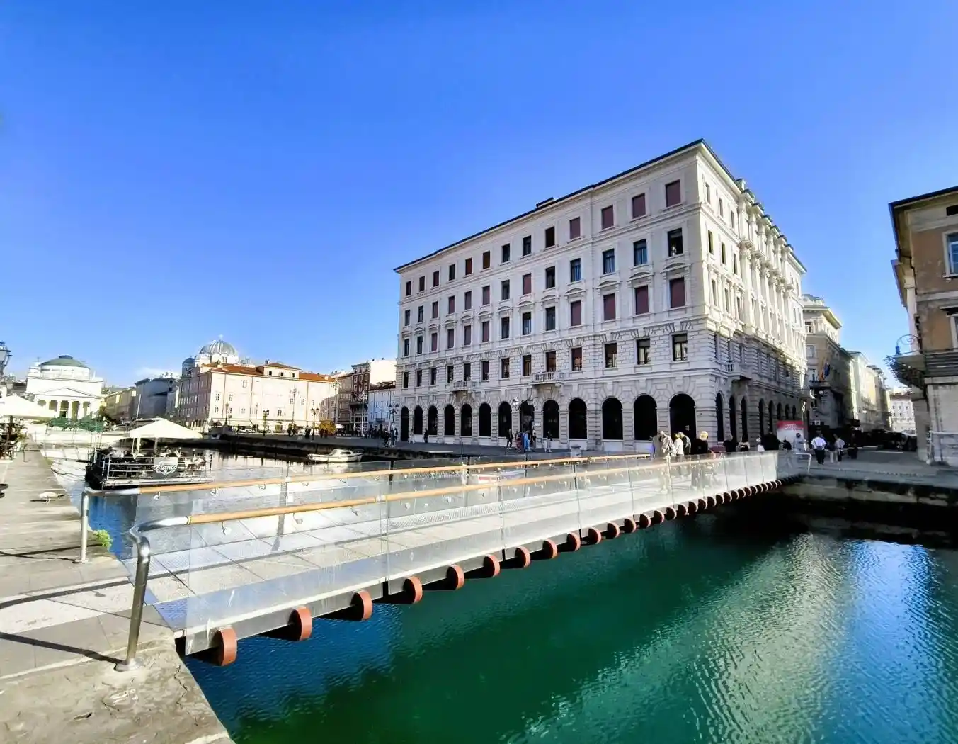Appartamento in vendita a Trieste
