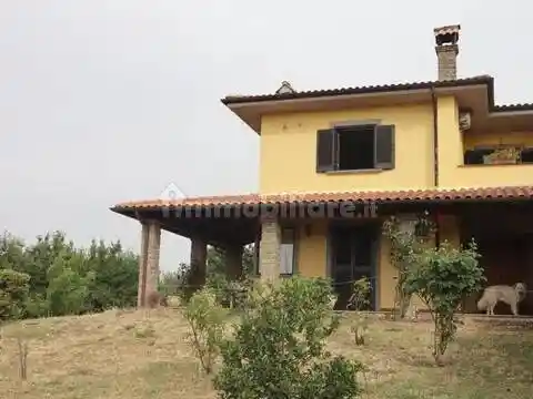 Villa in vendita a Bassano Romano