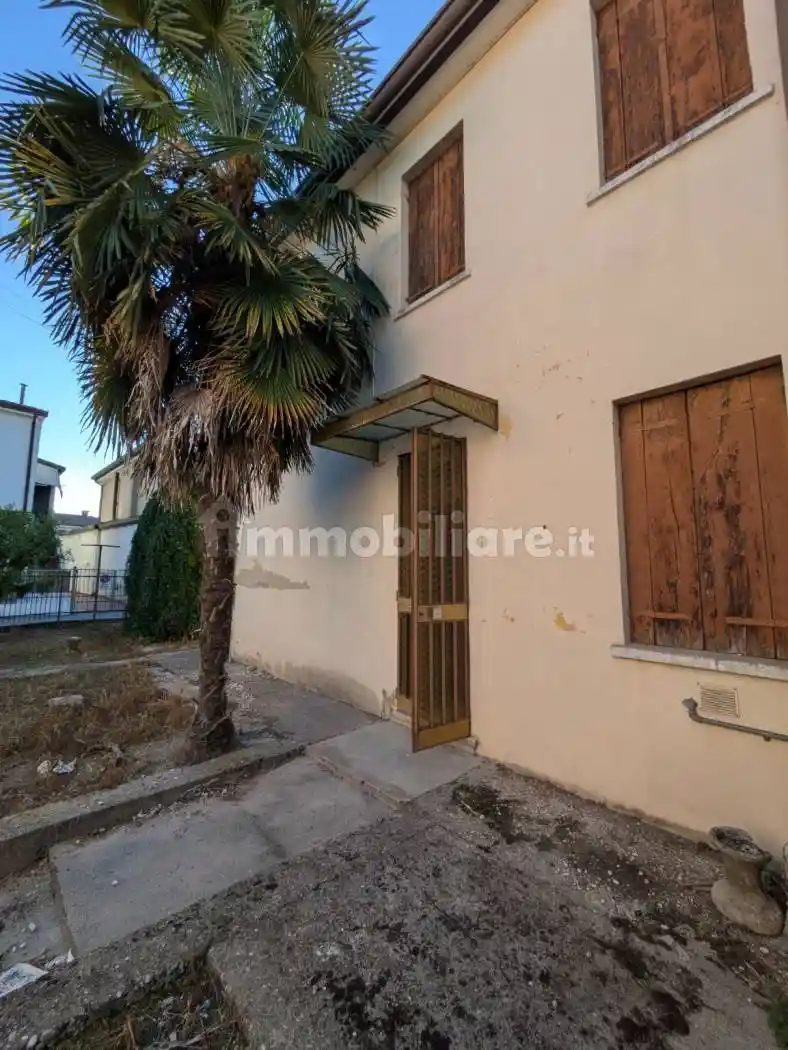 Casa indipendente in vendita a Padova