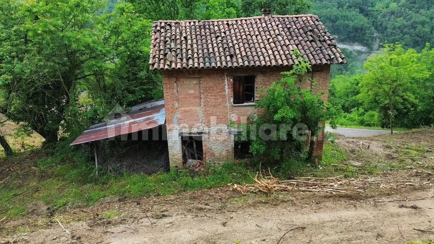 Rustico - Casale in vendita a Canelli