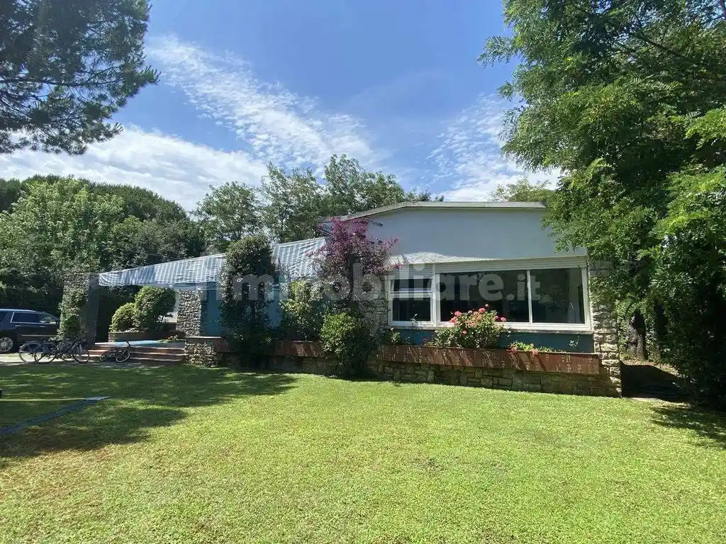 Villa in affitto a Forte dei Marmi